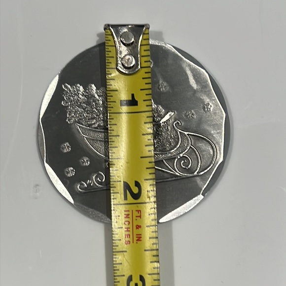 1987 Sleigh Ornament - Wendell August Forge - Picture 6 of 6